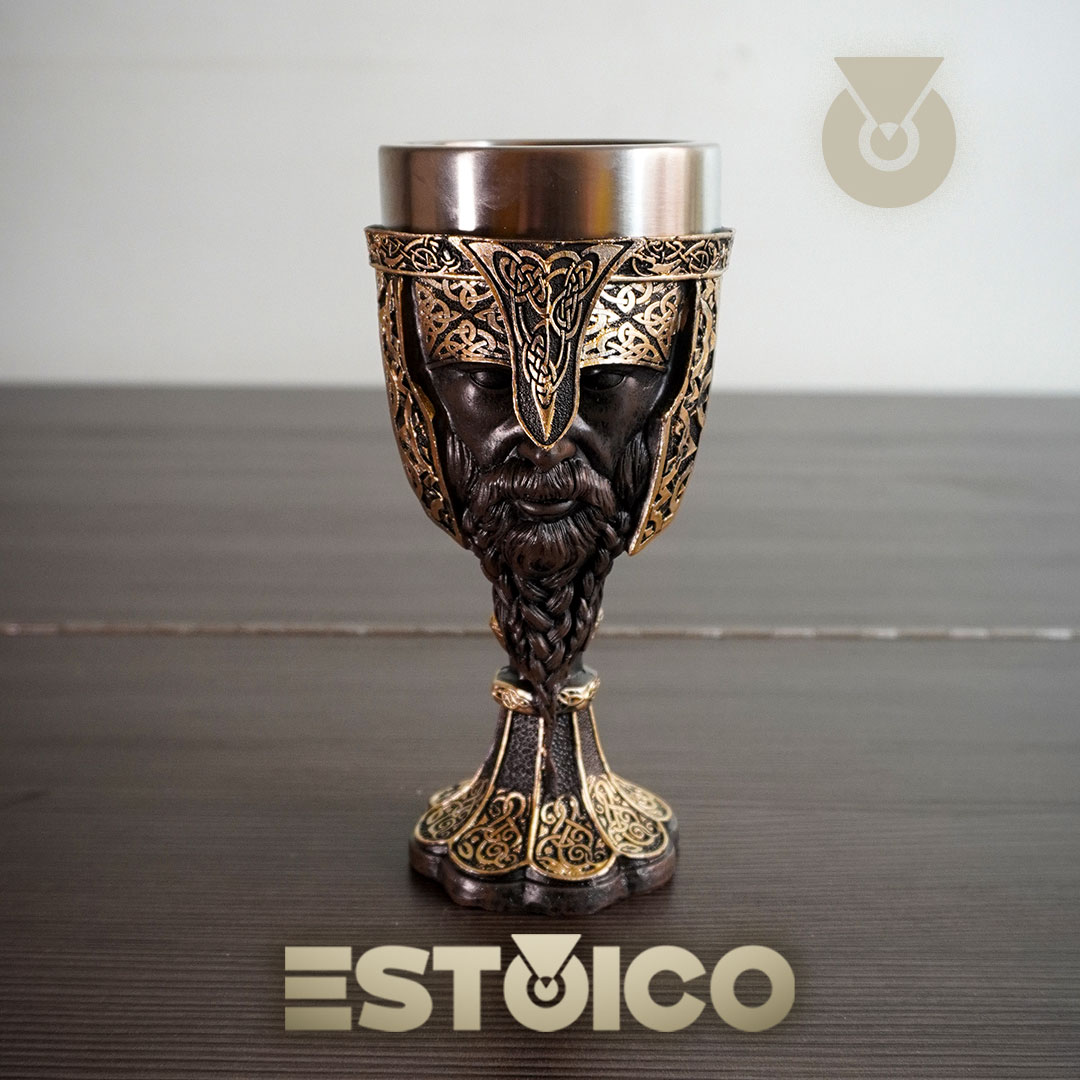 Copa Vikingo, Copa Metalica, Colombia, Estoico